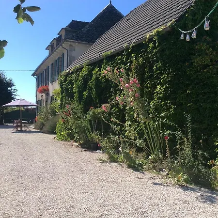 Guest house L Ancienne Teissieres-les-Boulies